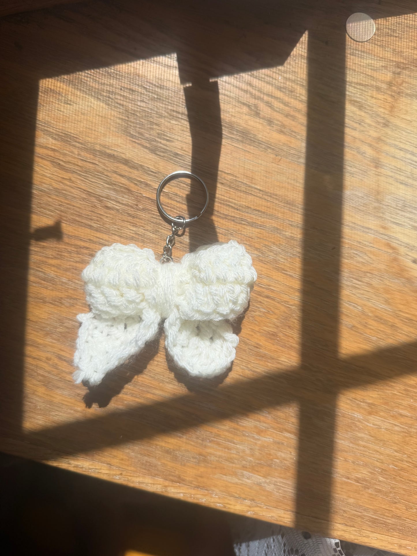 Bow keychain