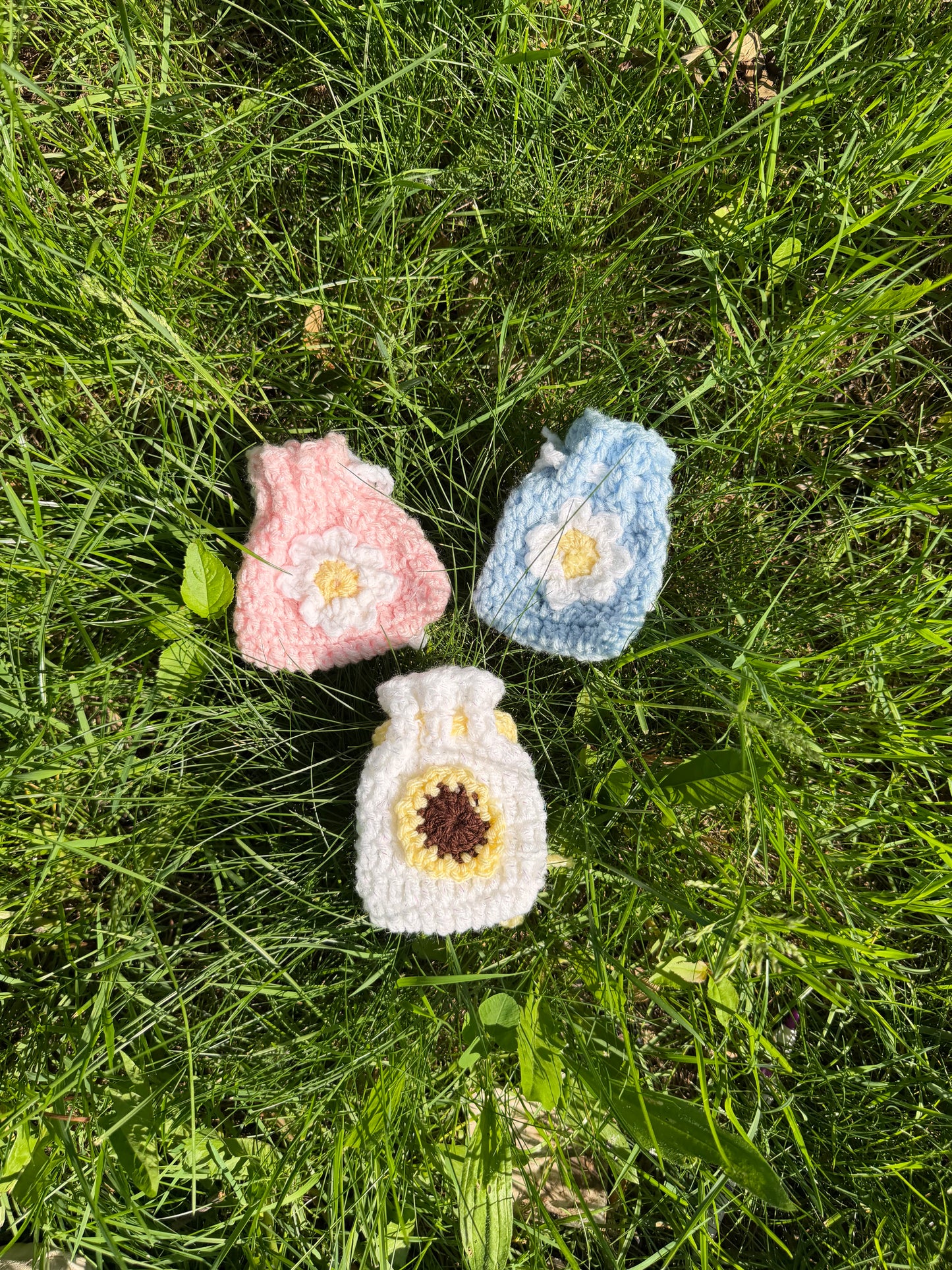 Flower pouch